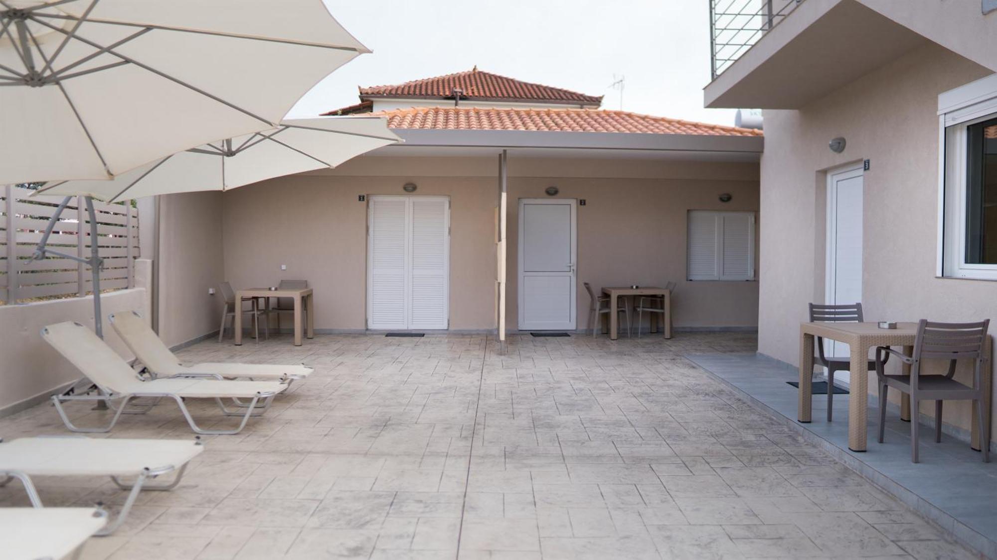 Dion Apartments Laganas Esterno foto
