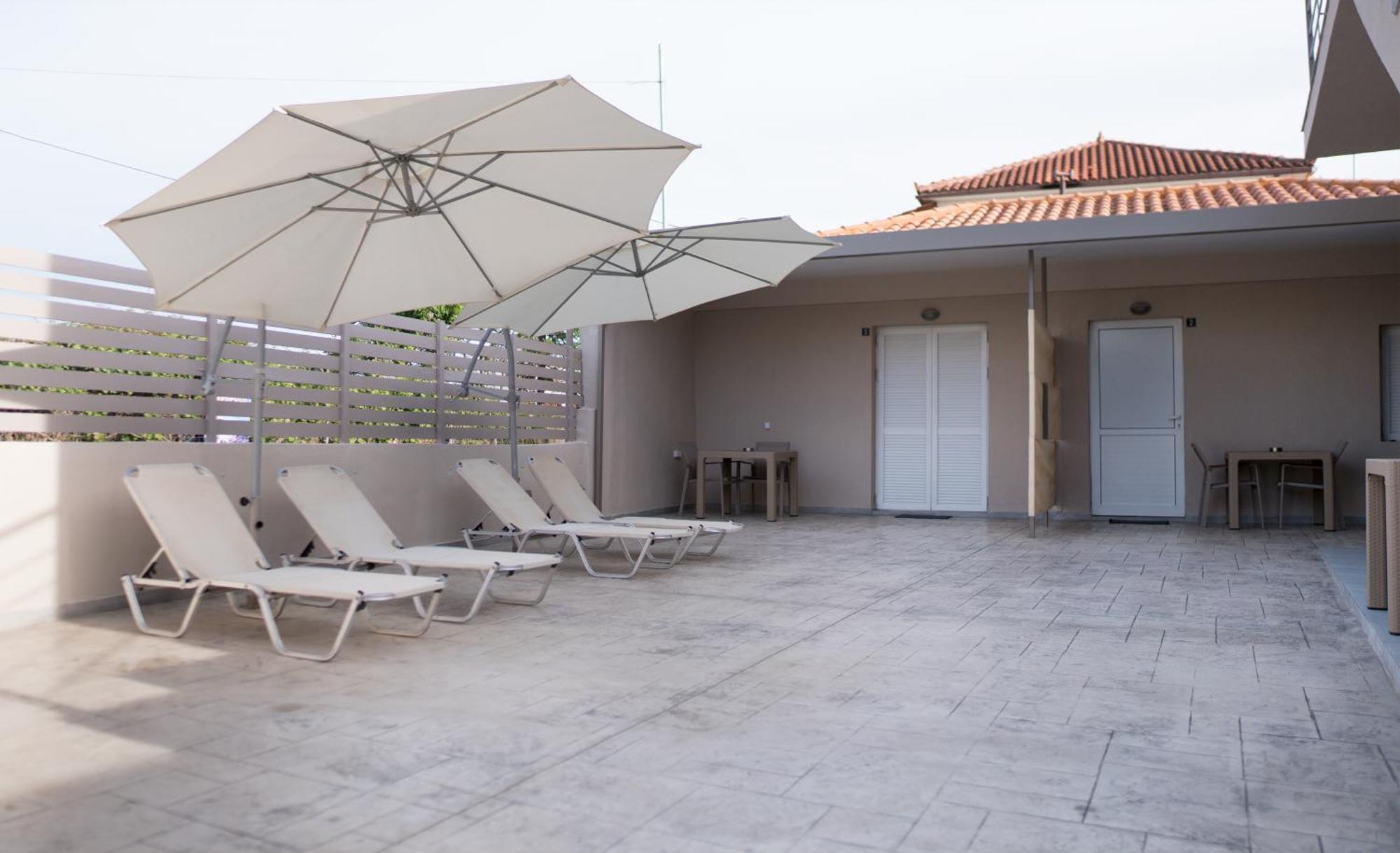 Dion Apartments Laganas Esterno foto